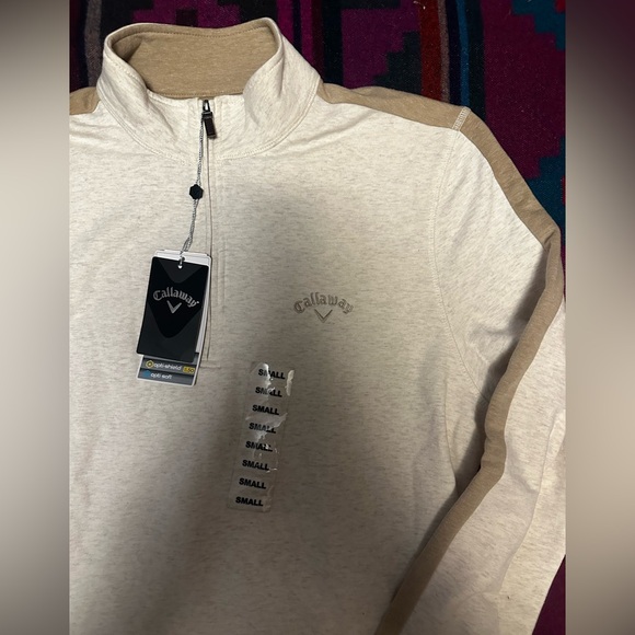 New!! Callaway Quarter Zip Golf - Picture 2 of 3